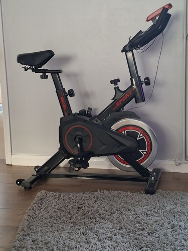Exercise bike with data - with,