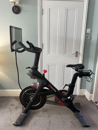 Peloton exercise bike - peloton,