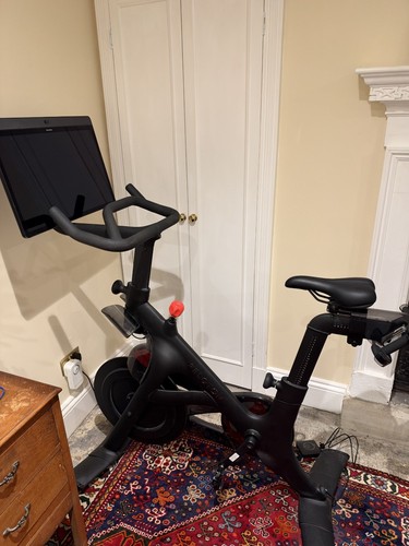 Peloton bike plus - peloton,