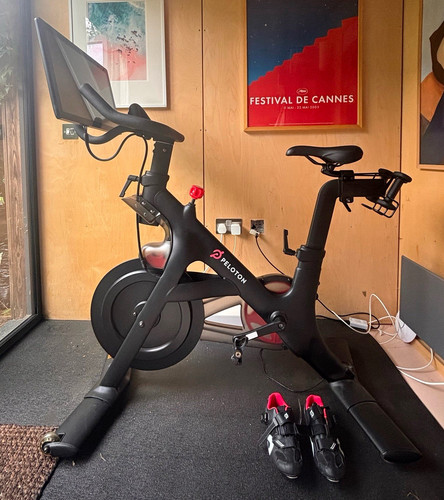 Peloton bike touch - peloton, screen