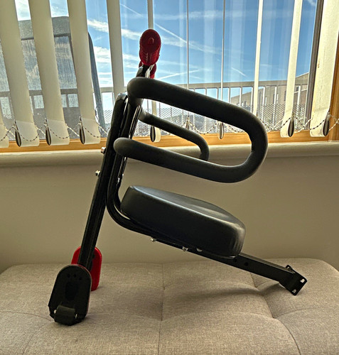 Black red seated exercise - &,