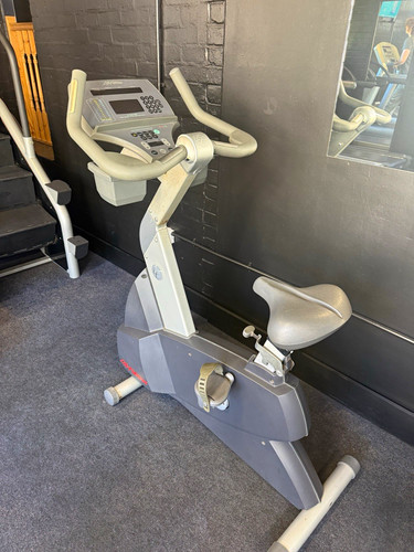 Life fitness upright - upright, exercise